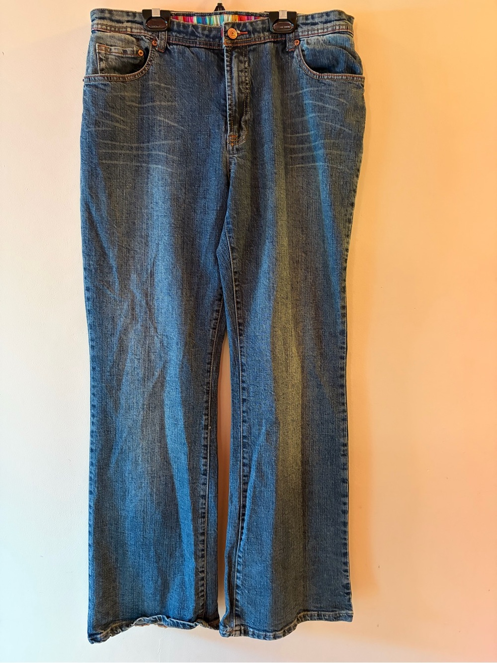 Seven7 Flare Jeans, rainbow waistband and Embroidered Pockets women’s Sz 16